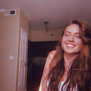 Meet your Posher, Jaye